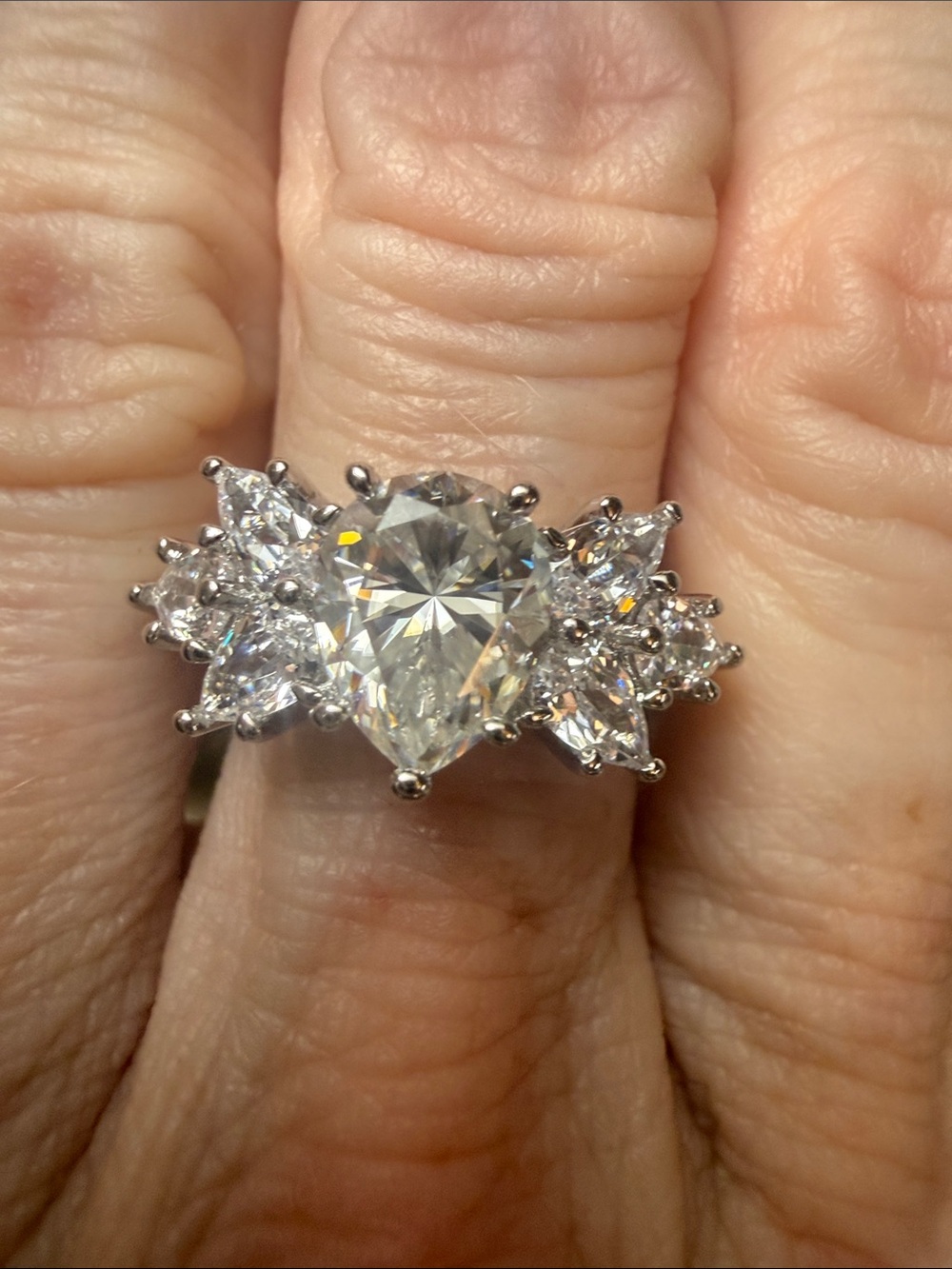 925 Sterling Silver Pear-Cuts GRA CERTIFIED MOISSANITE DIAMOND 3CT Ring